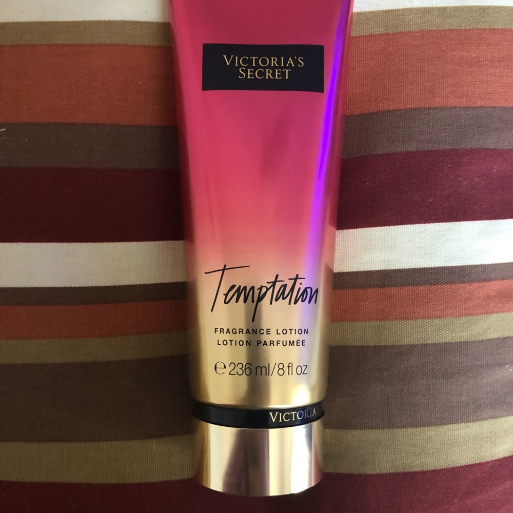 Victoria’s Secret Body lotion